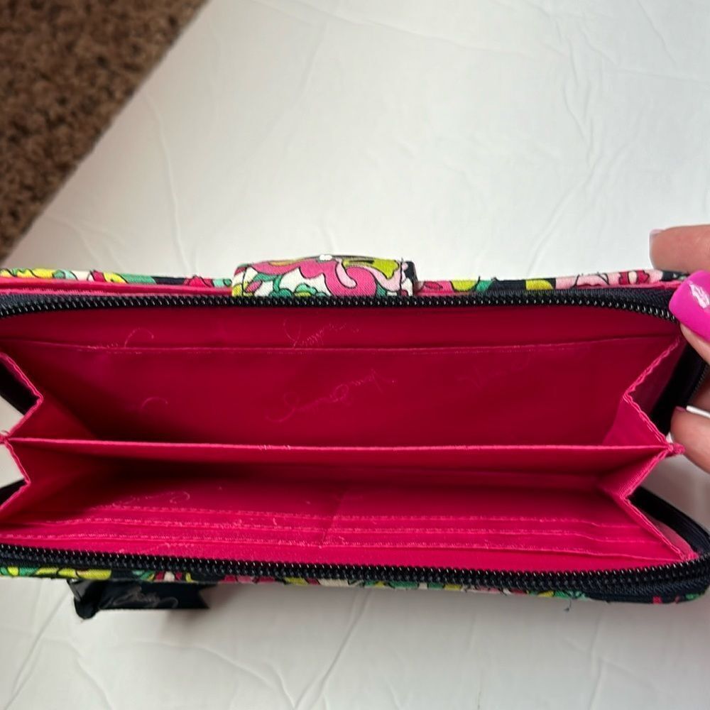 Vera Bradley Turnlock Wallet - Picture 6 of 7